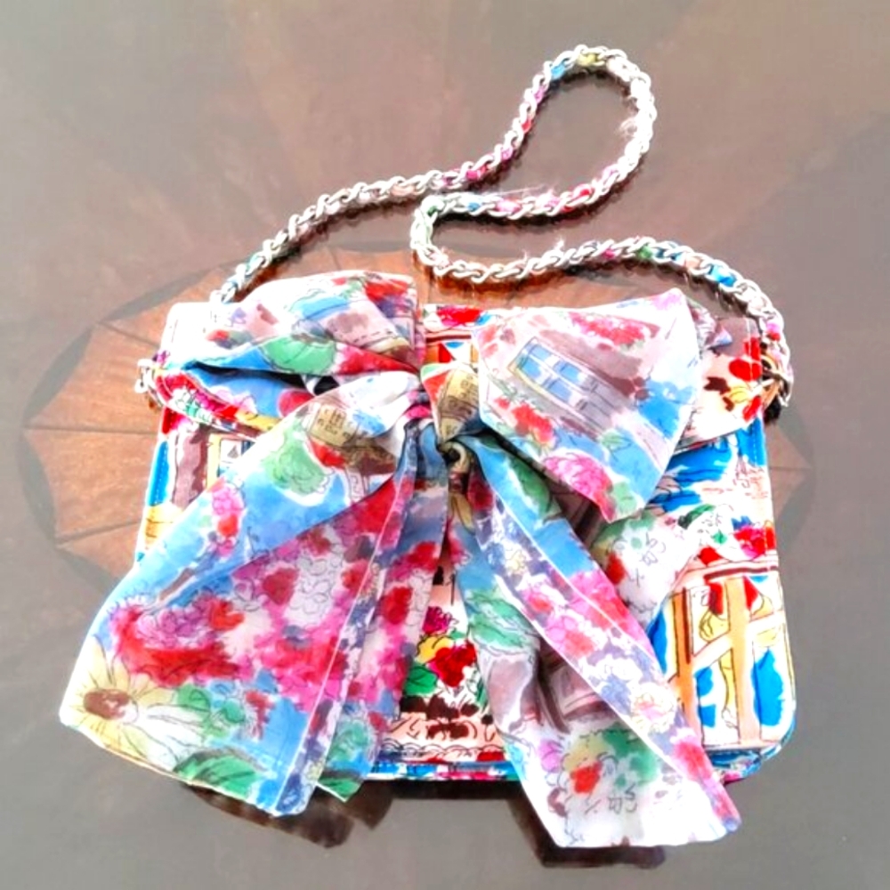 Beverly Feldman RARE Designer Floral Watercolor Mural Handbag Purse. Convertible